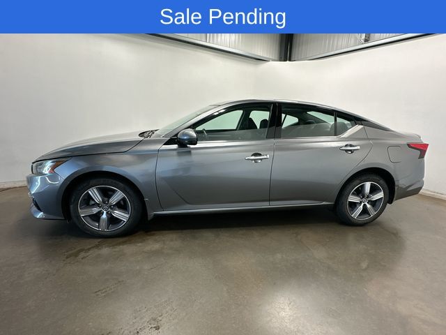 2019 Nissan Altima 2.5 SV Gray at Bob Ruth Ford