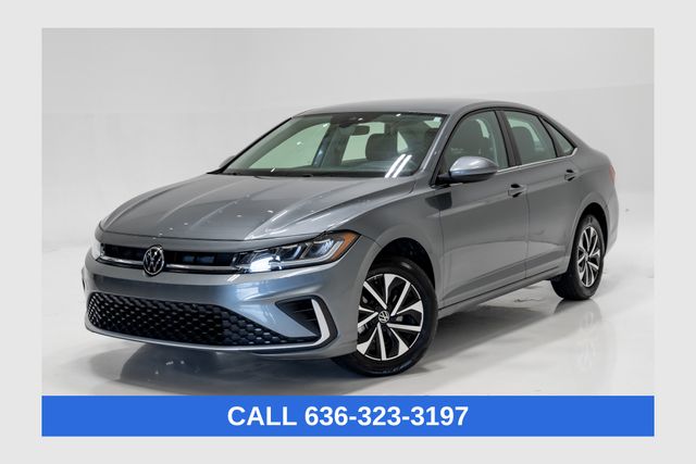 Platinum Gray Metallic 2025 Volkswagen Jetta Sedan Front-Wheel Drive 8-Speed Automatic