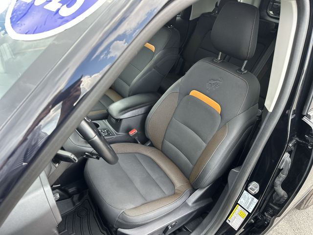 Used 2023 Black Ford Badlands image 12
