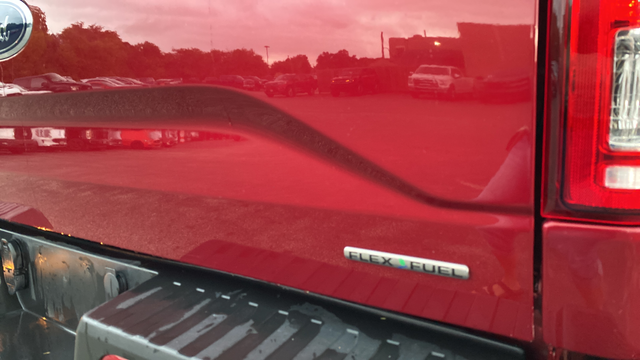 Used 2016 Ruby Red Metallic Tinted Clearcoat Ford XLT image 35