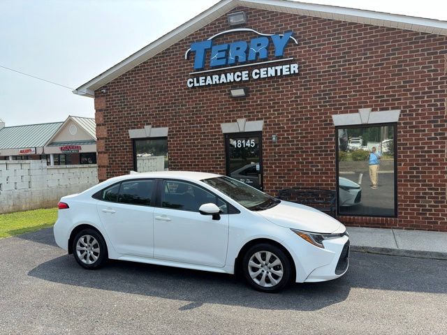 White 2022 Toyota Corolla Sedan Front-Wheel Drive Continuously Variable Transmission