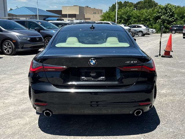 Used 2022 Black BMW 430i image 4