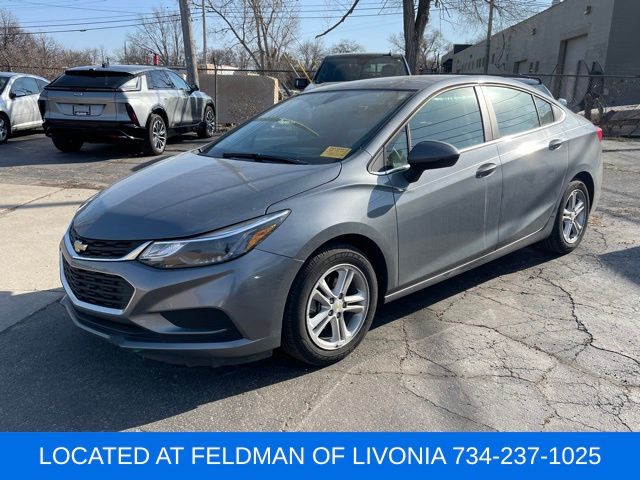 Used 2018 Chevrolet Cruze For Sale in Livonia, MI