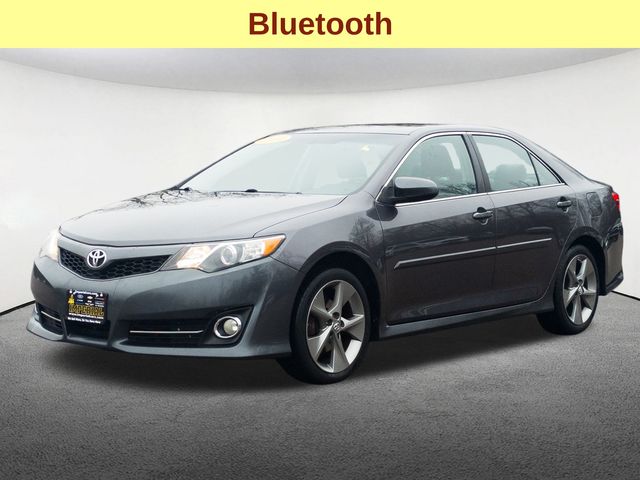 2014 Toyota Camry SE 9