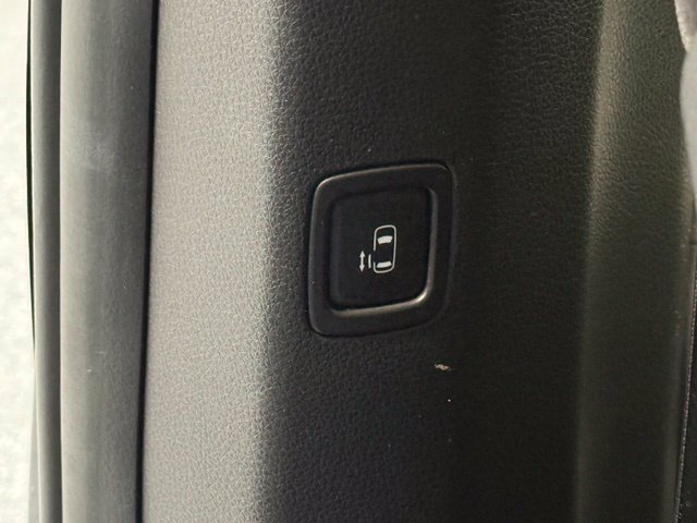 Used 2023 Blue Kia LX image 31