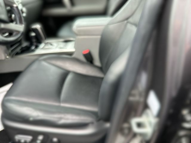 2011 Toyota 4Runner SR5 - 11