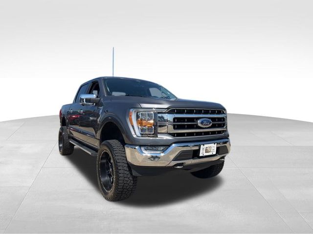 2021 Ford F-150 Lariat 2