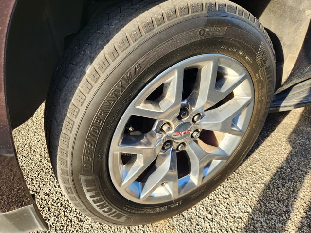 2016 GMC Yukon SLT Purple at Classic Elite Chevrolet Hwy 6