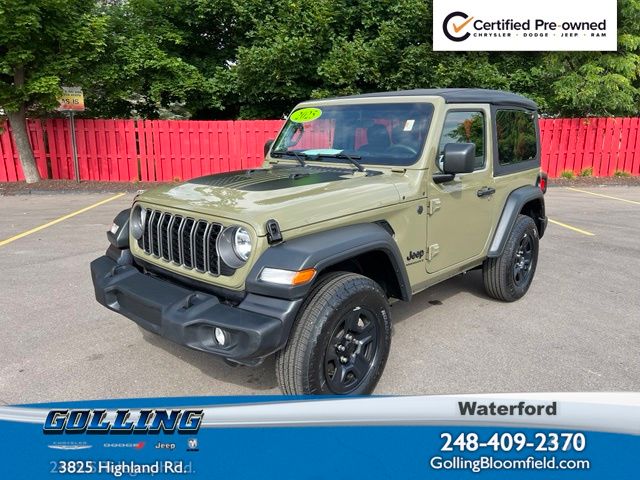 41 2025 Jeep Wrangler SUV / Crossover Four-Wheel Drive 8-Speed Automatic