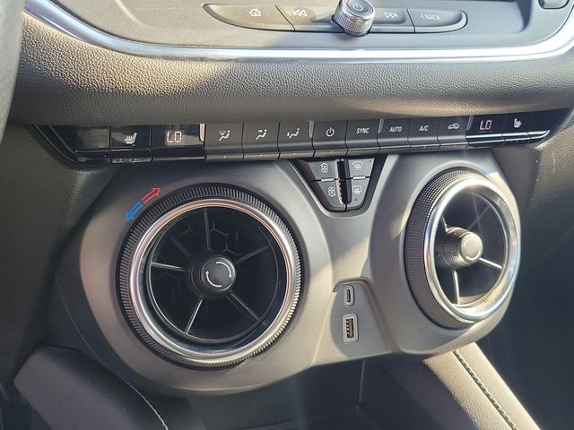 Used 2025 Chevrolet Blazer LT For Sale in Livonia, MI