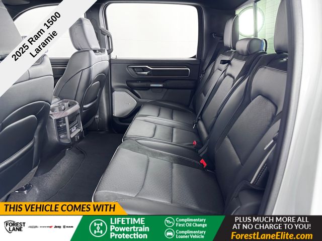 1500 Crew Cab Laramie