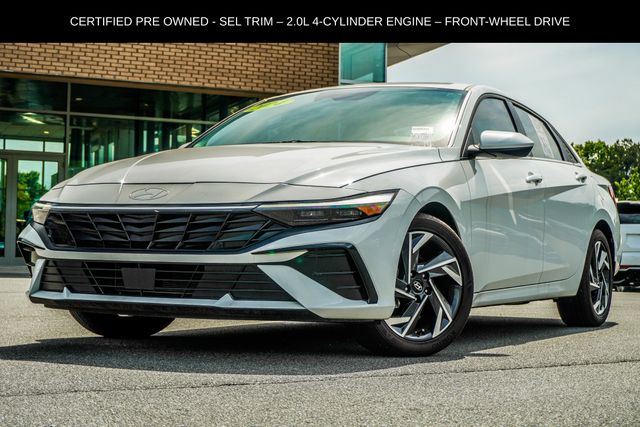 Serenity White 2024 Hyundai Elantra Sedan Front-Wheel Drive Continuously Variable Transmission