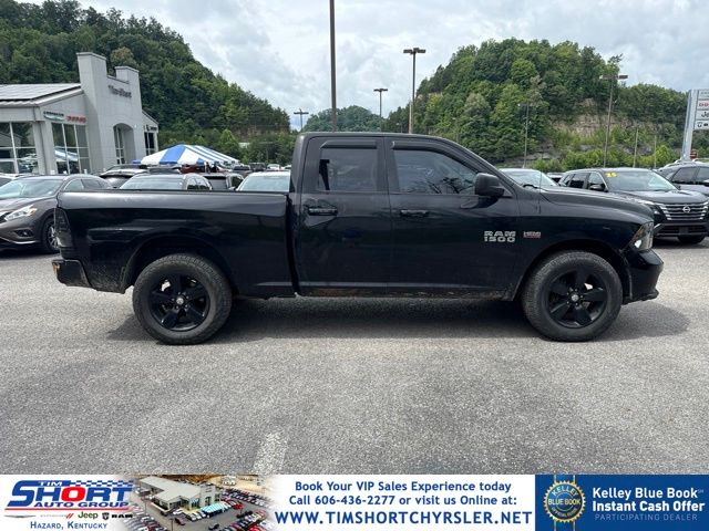 2014 RAM 1500 Express Quad Cab 4WD
