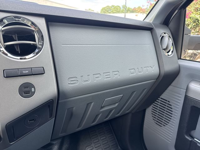 2026 Ford F-750 SuperCab photo 23