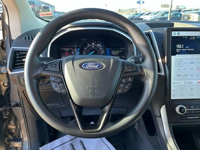 2021 Ford Edge SE 20