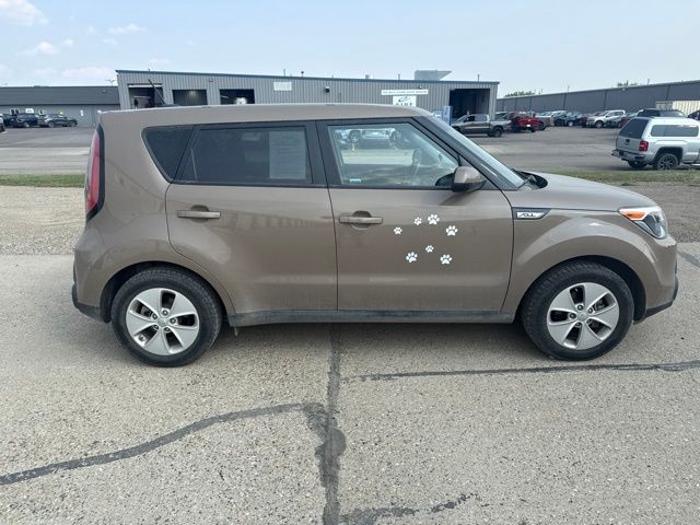2015 Latte Brown Kia Soul Base FWD Hatchback