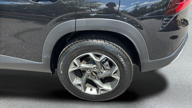 Used 2025 Black Chevrolet LT image 36