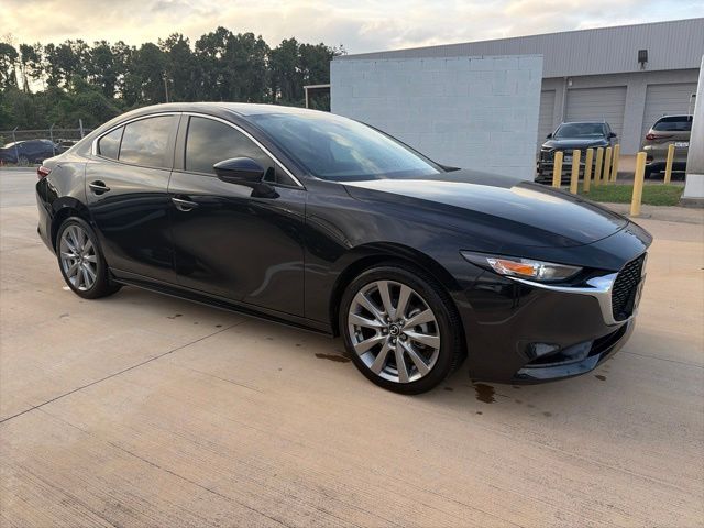 2022 Mazda MAZDA3 Select