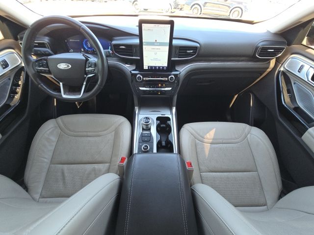 Photo of 2023 Ford Explorer Platinum in Dallas, GA - 27,  2023 Ford Explorer Platinum:167642A