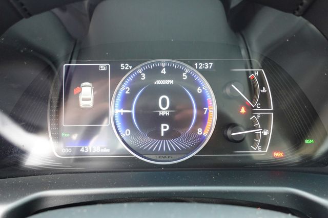 used 2020 Lexus ES car, priced at $30,000