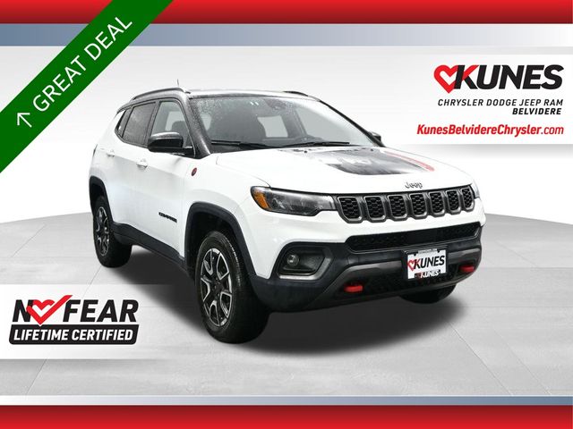 Bright White Clearcoat 2025 Jeep Compass SUV / Crossover Four-Wheel Drive 8-Speed Automatic
