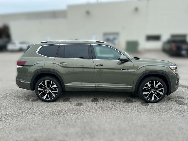 New 2026 Green Volkswagen 2.0T SEL Premium R-Line image 10