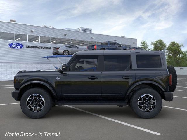 2024 Ford Bronco Outer Banks 4