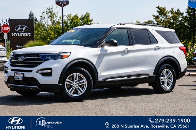 Oxford White 2021 Ford Explorer SUV / Crossover All-Wheel Drive Automatic