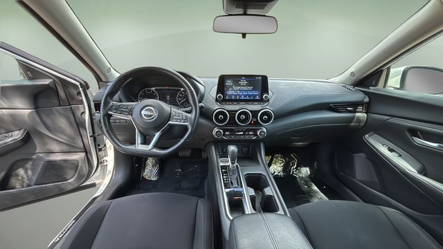 Used 2025 White Nissan SV image 16