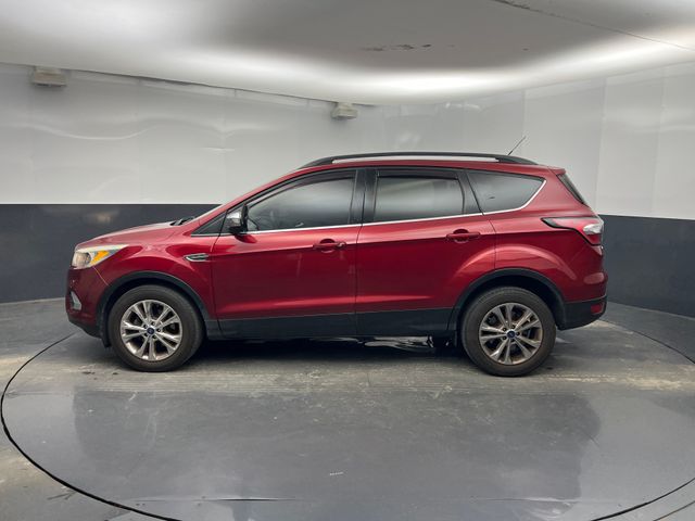 2018 Ruby Red Ford Escape SE FWD SUV