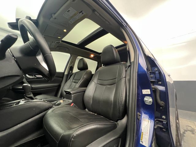 2019 Caspian Blue Metallic Nissan Rogue SL FWD SUV