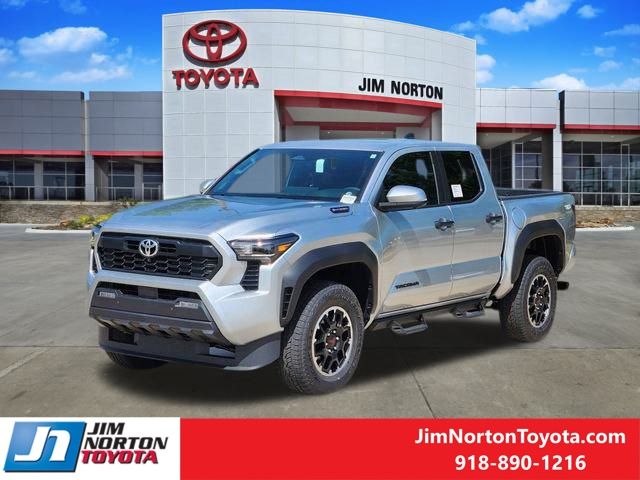 2025 Toyota Tacoma TRD photo 2