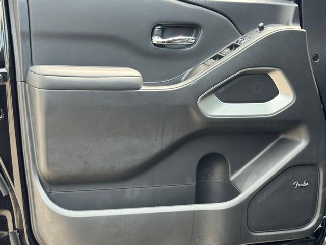 2025 Nissan Frontier SV - Photo 10
