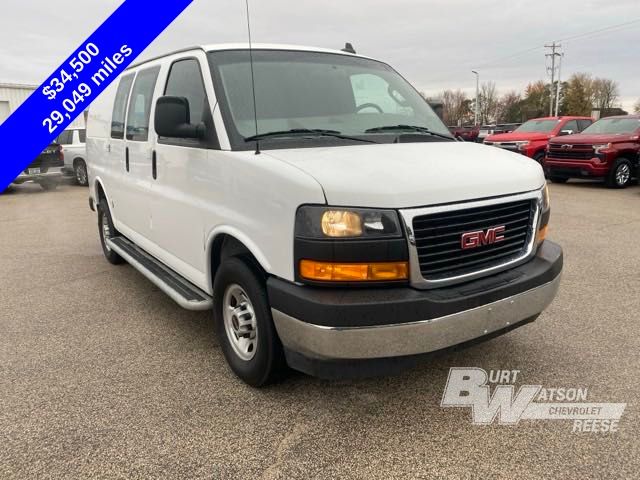 2022 GMC Savana 2500 Work Van 14