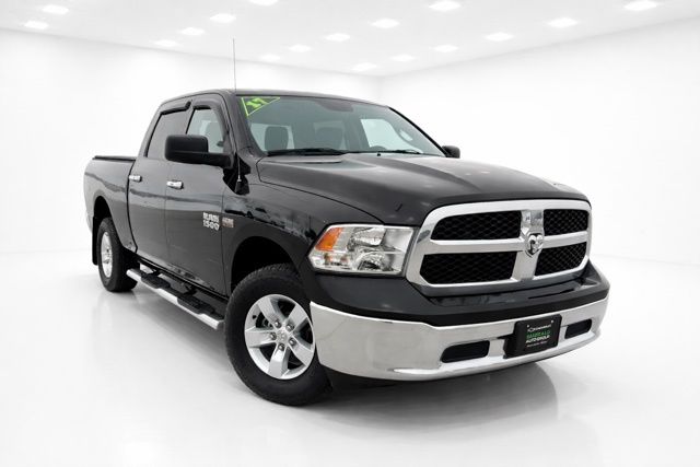 2017 RAM 1500 SLT Crew Cab 4WD