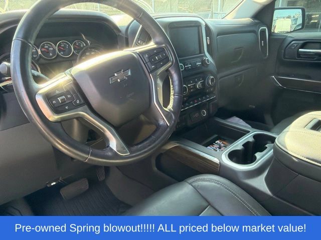 Used 2019 Black Chevrolet RST image 22