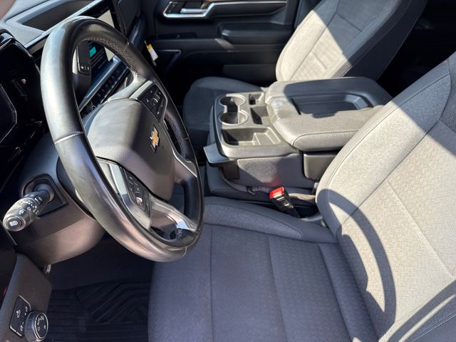 Used 2024 White Chevrolet LT image 19