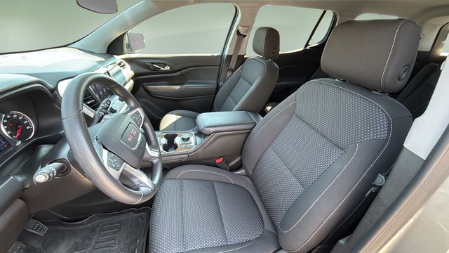 Used 2023 Silver GMC SLE image 17