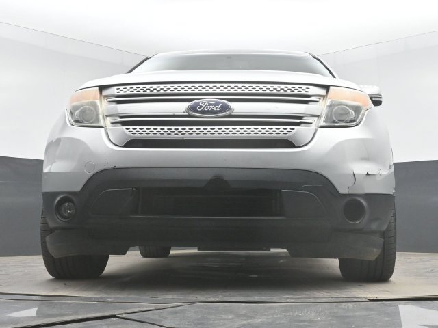 Used 2014 Silver Ford Limited image 45