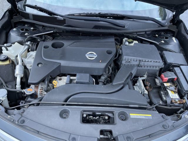Used 2015 Nissan Altima For Sale in Muncie, IN