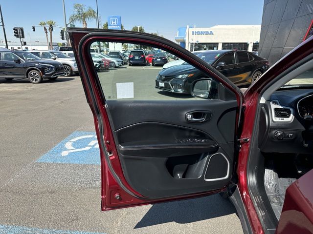 2021 Jeep Compass Sport 11