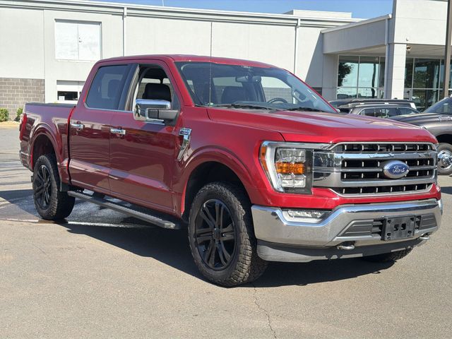 Used 2022 Red Ford Lariat image 14