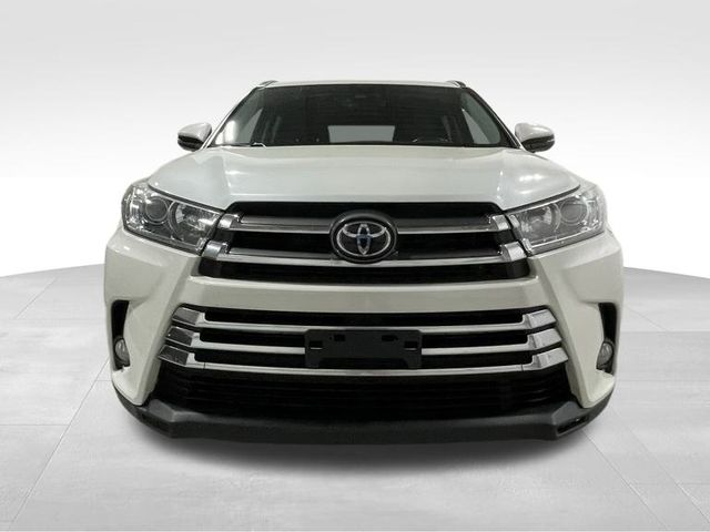 2018 Toyota Highlander Limited photo