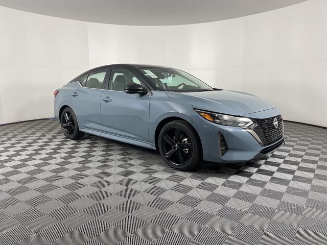 2025 Atlantic Gray Metallic/Super Black Nissan Sentra SR FWD Sedan