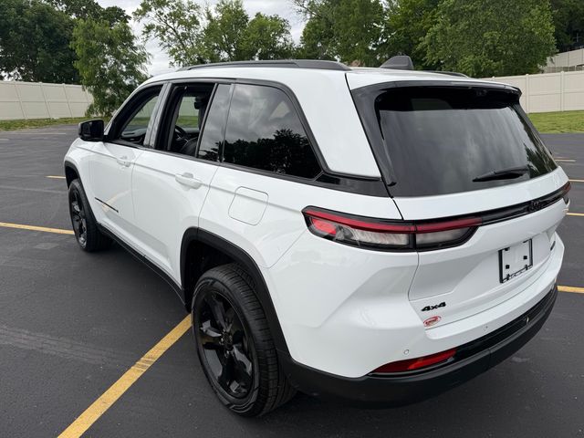 Certified 2023 Jeep Grand Cherokee Limited with VIN 1C4RJHBG9PC538041 for sale in Kansas City