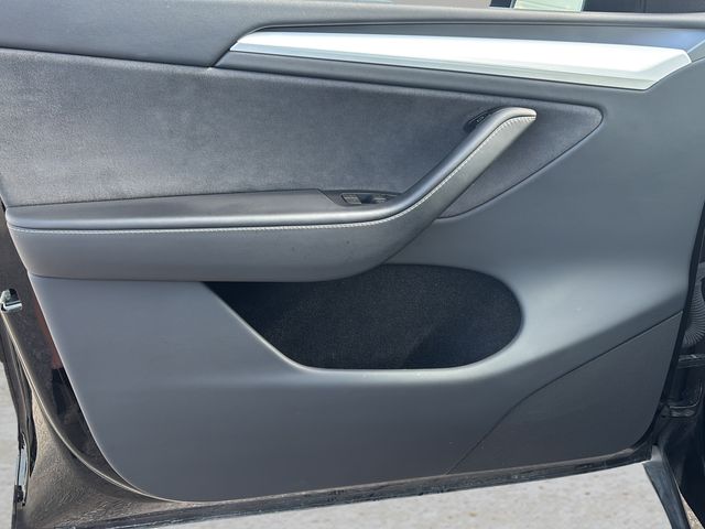 Used 2024 Tesla Model Y SUV
