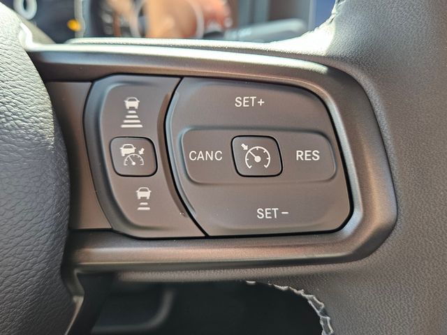 2025 Jeep Wrangler 4-Door Willys 4x4