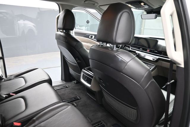 Used 2026 Kia Carnival Van