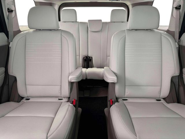 New 2026 Silver Hyundai Limited image 16