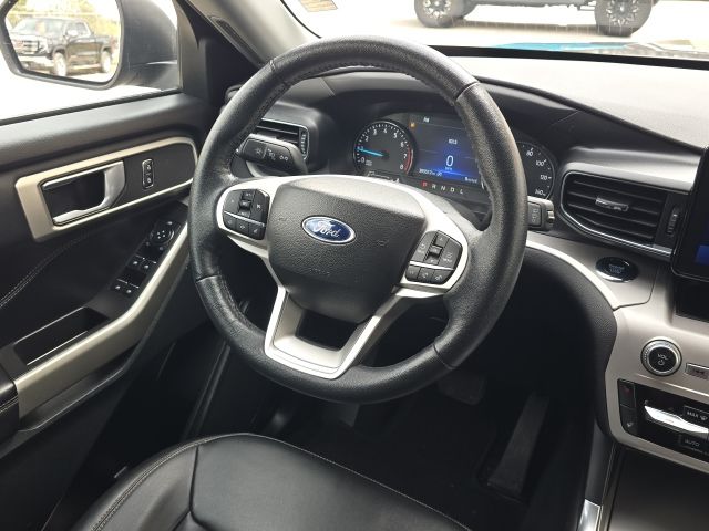 2023 Ford Explorer XLT:168625A